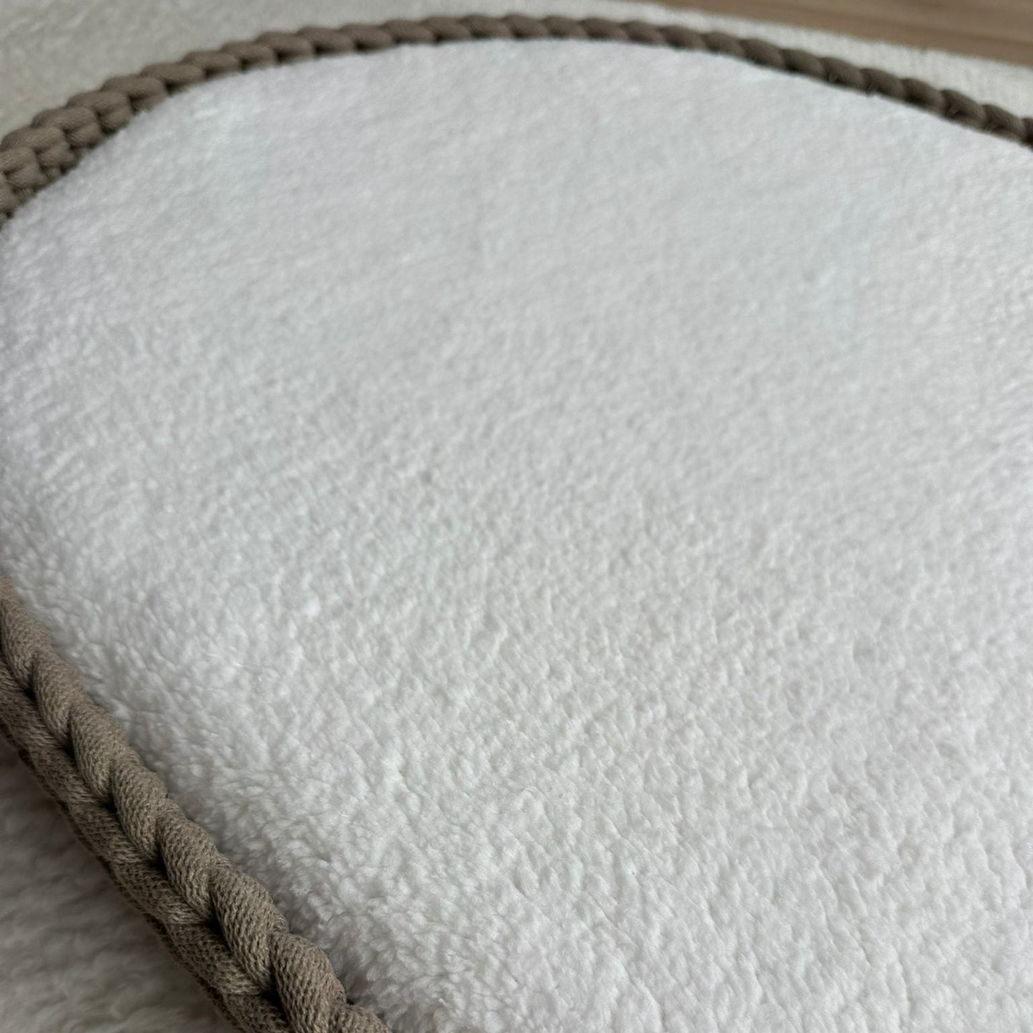 Matrashoes 35 x 75 | Teddy Wit | Klein Wonder Handgemaakt